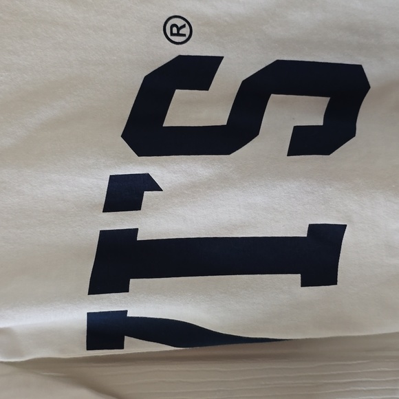 LEVIS SIGNATURE BRAND BOYS OFF-WHITE LONG SLEEVE TEE SHIRT SIZE 4 - Picture 5 of 9